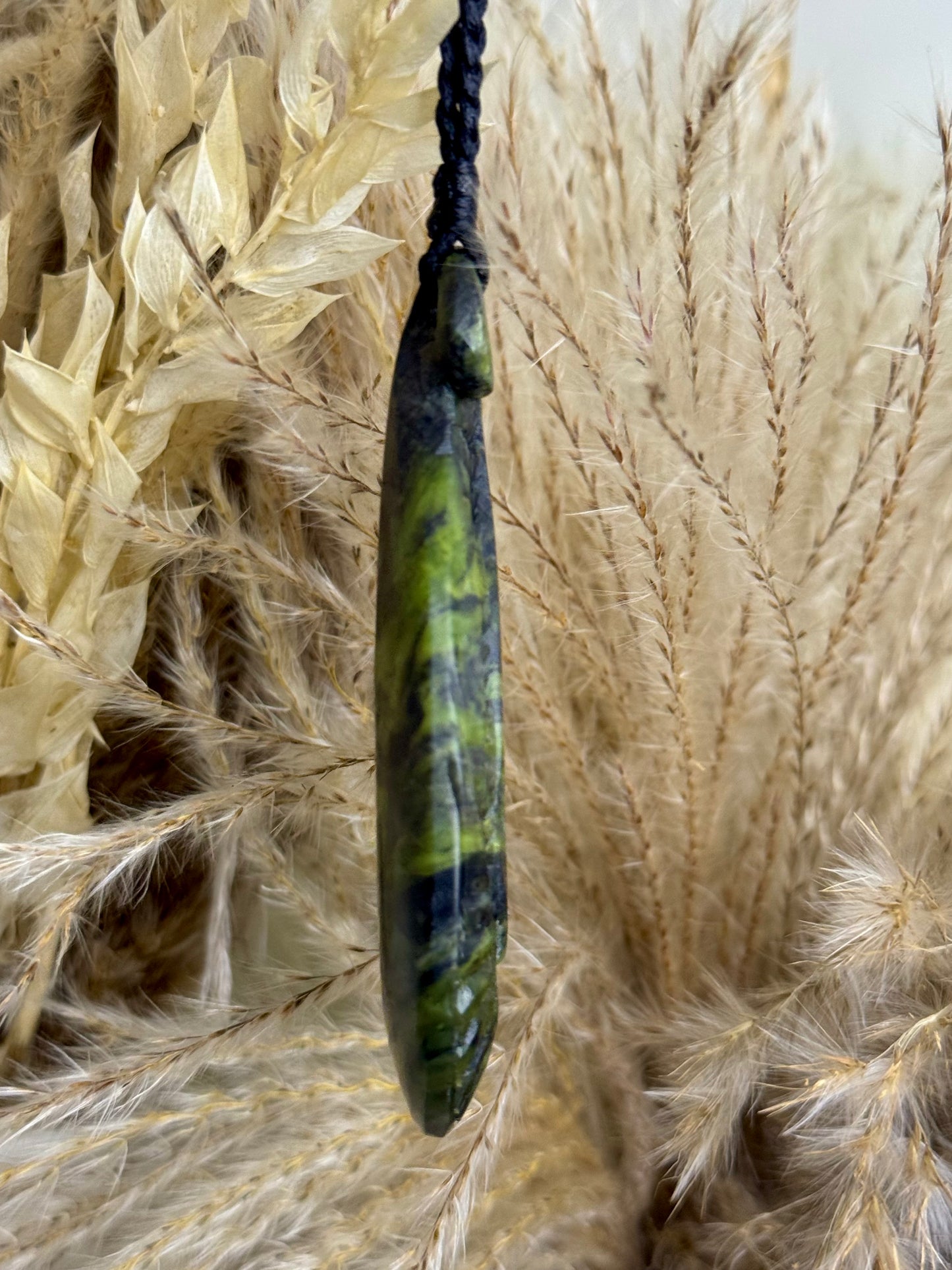 Douglas Creek Hei Matau – Fish Hook Pendant