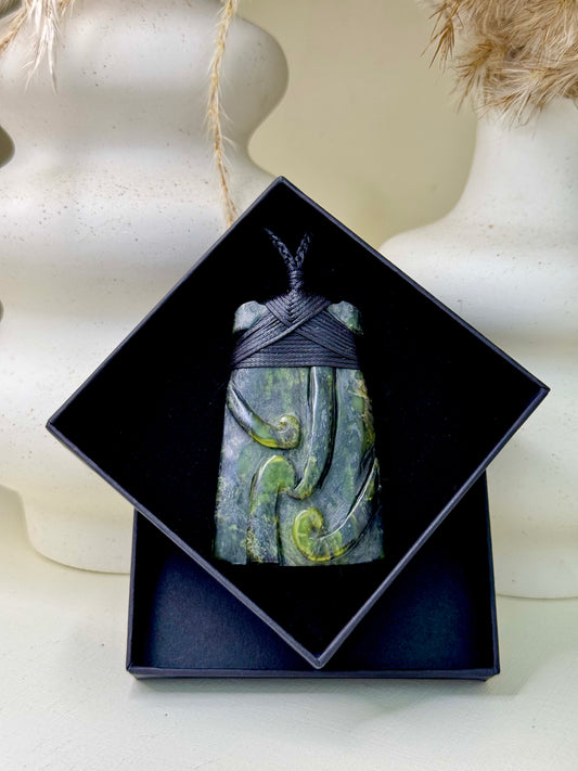 Pounamu Hei Toki