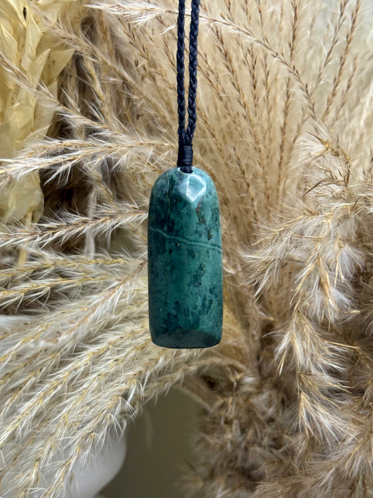 Hei Toki Pendant