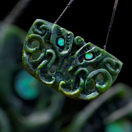 XL Pounamu Chest Plate